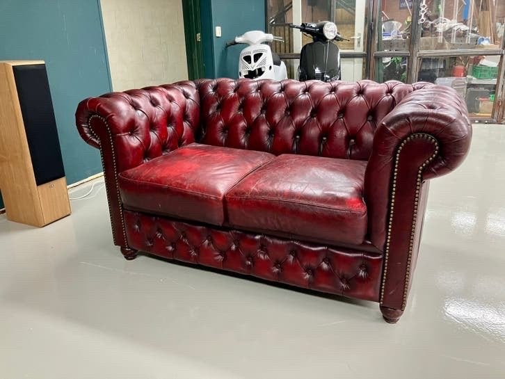 Mooie tweezits bank van Chesterfield, Huis en Inrichting, Ophalen, Gebruikt, 150 tot 200 cm, Chesterfield