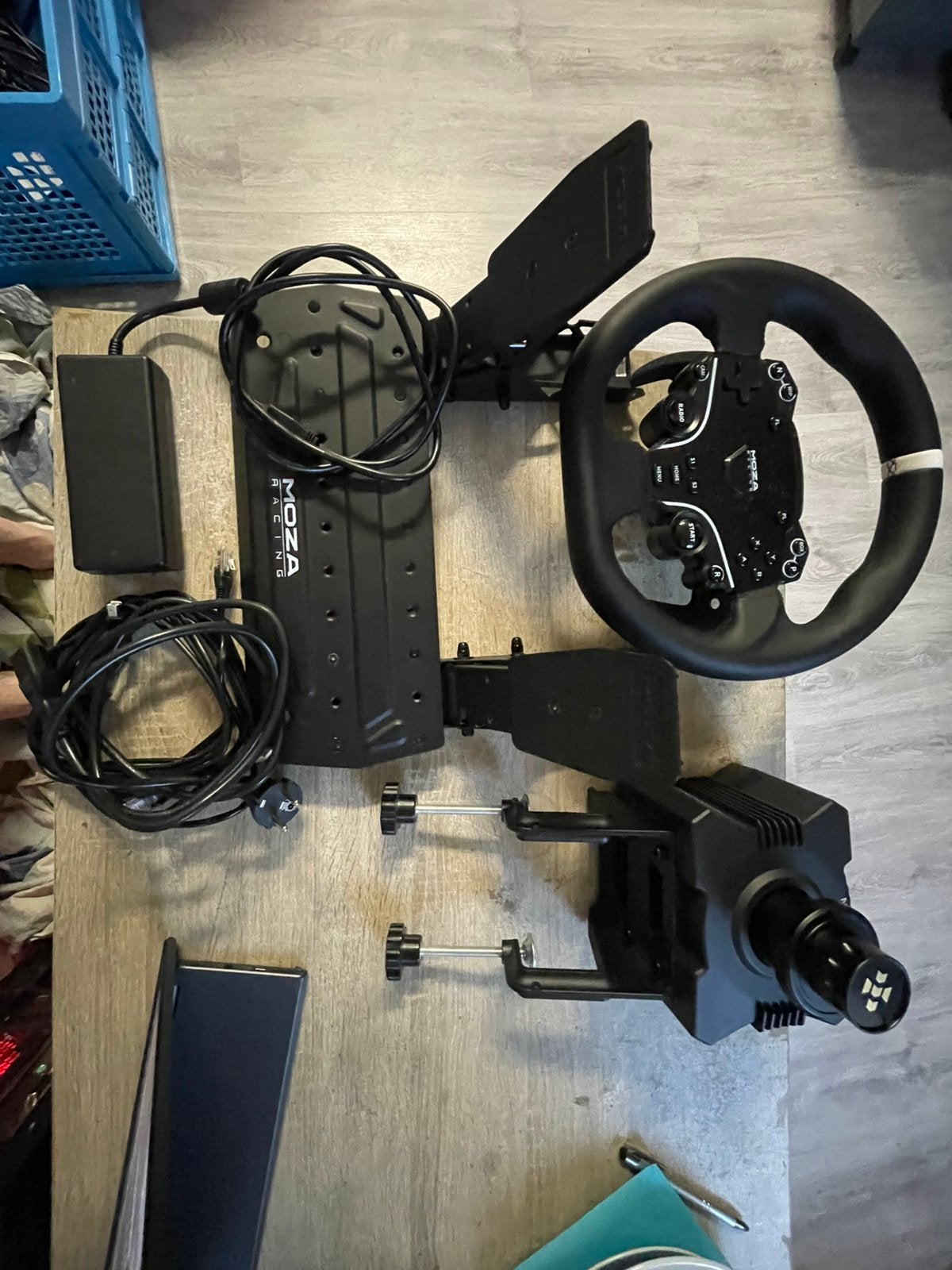 Moza R5 Directdrive, Spelcomputers en Games, Spelcomputers | Overige Accessoires, Ophalen, Zo goed als nieuw