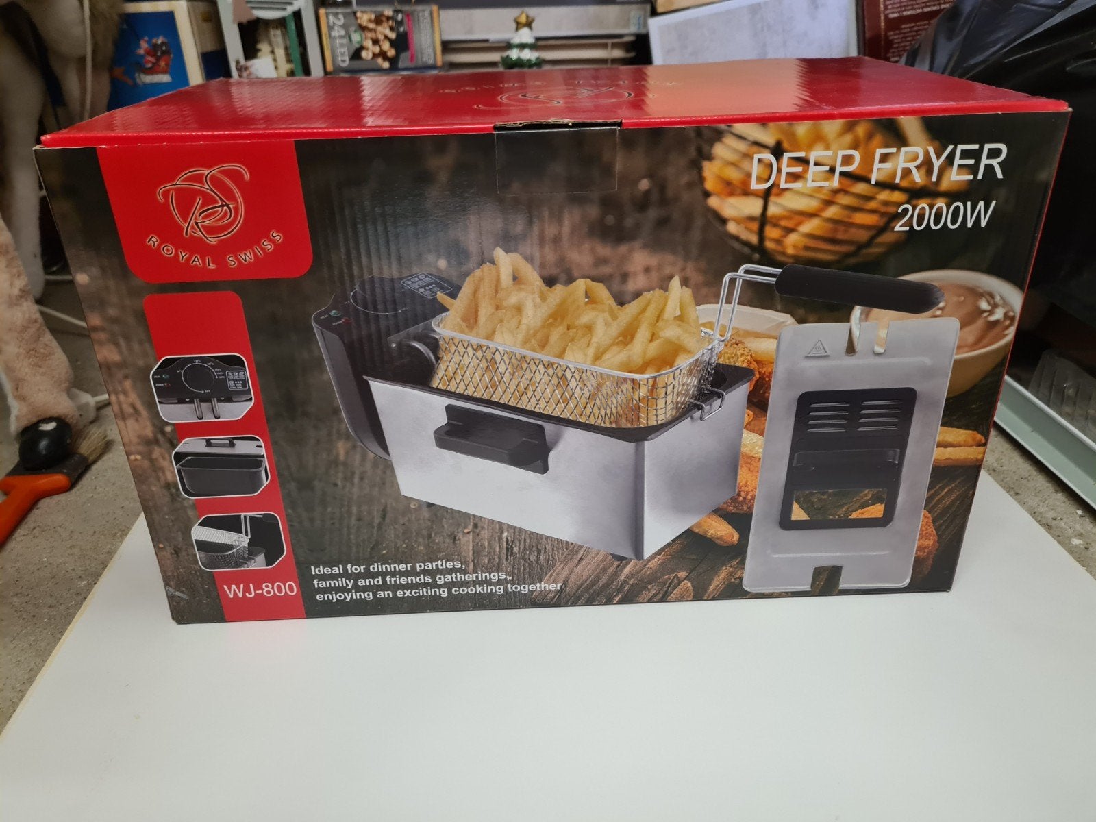 Nieuwe Royal Swiss Friteuse 2000W - voor Friet & Snac, 3 tot 4 liter, Ophalen of Verzenden, Nieuw, Uitneembare binnenpan