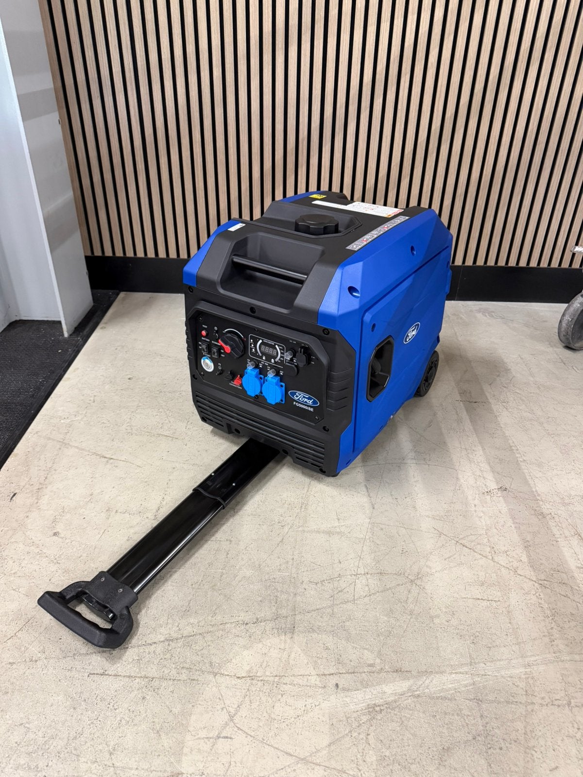 Ford FG5000iSe l inverter l nieuw l 2 stuks, Ophalen of Verzenden, Zo goed als nieuw, Minder dan 5 kVA, Benzine