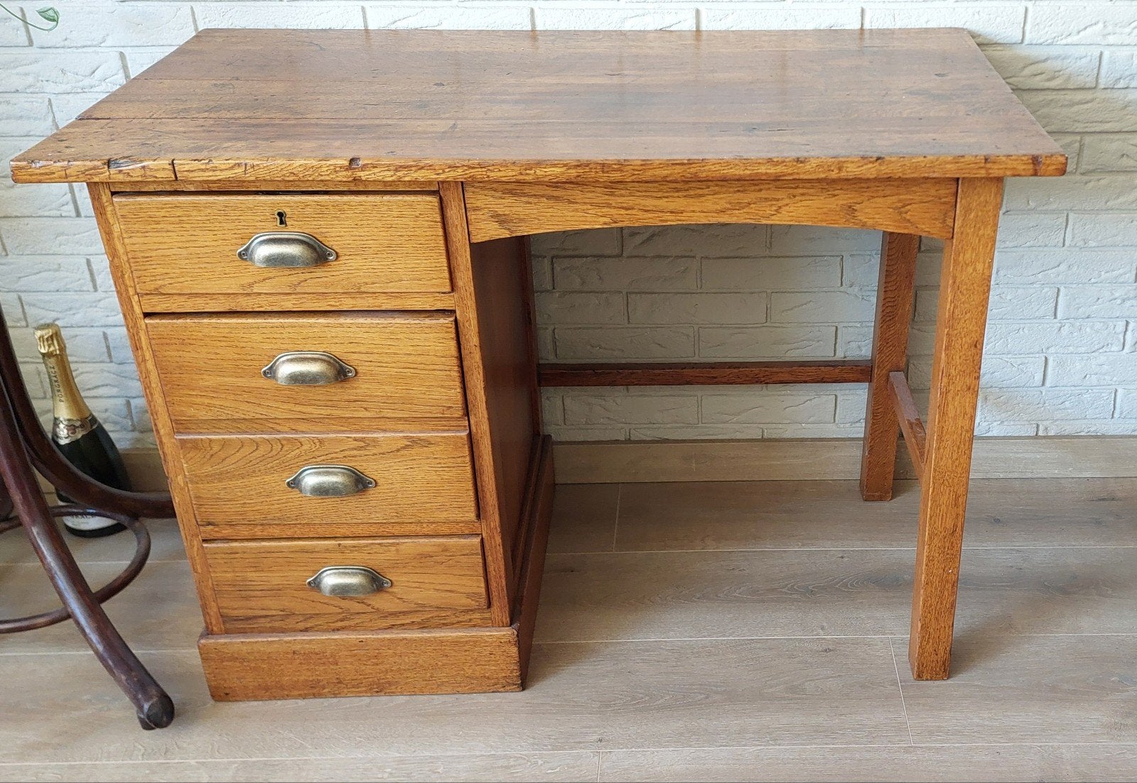 Charmant klein eiken bureau, Ophalen, Gebruikt