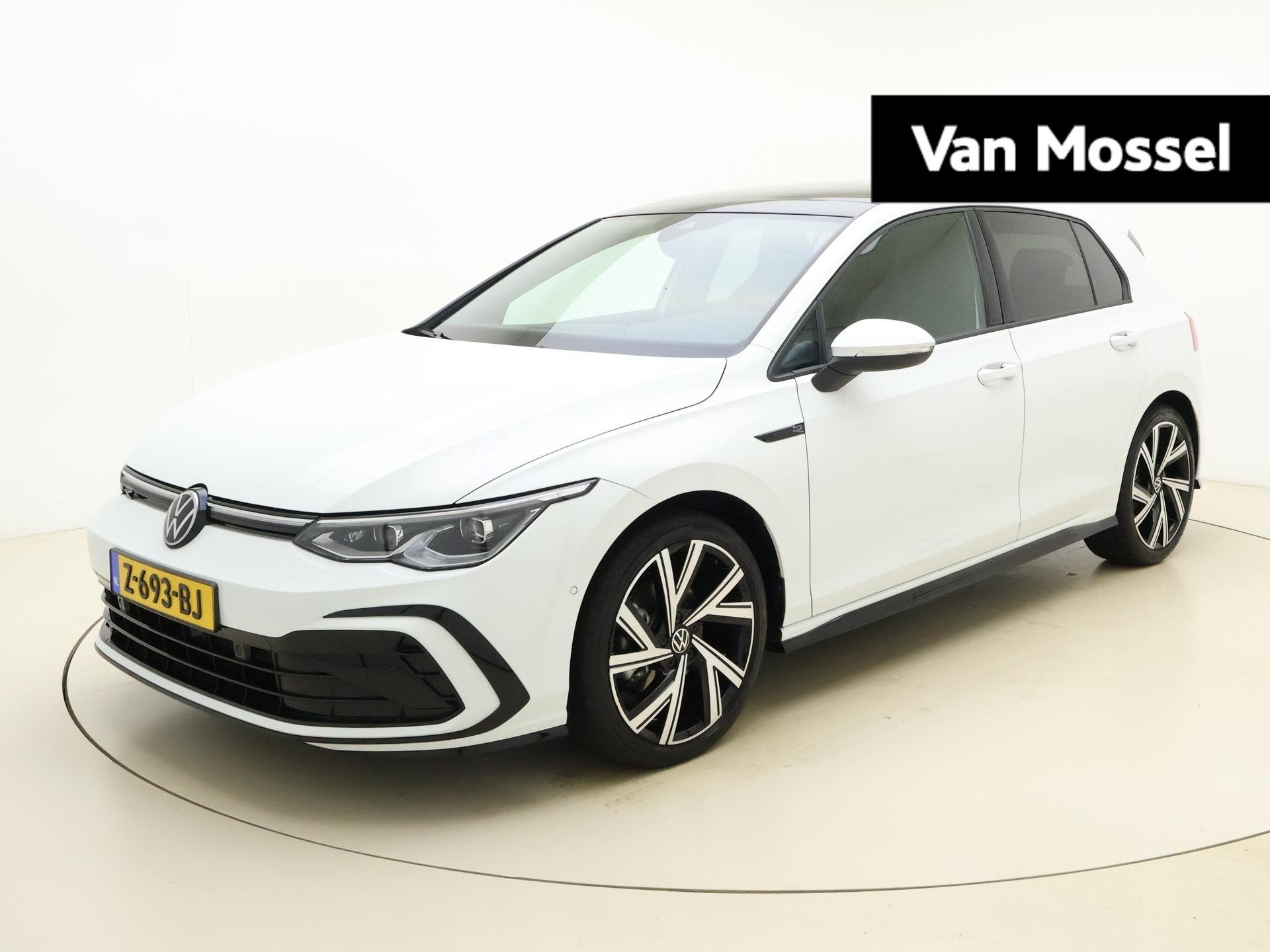 Volkswagen Golf 1.5 eTSI R-Line Business | Automaat | Schuif, Auto's, 12 maanden, Stof, Euro 6, 4 cilinders