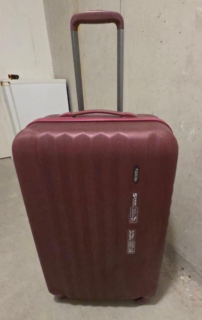 March 75cm burgundy brushed paarsig koffer, Gebruikt, Hard kunststof, 70 cm of meer, 55 cm of meer
