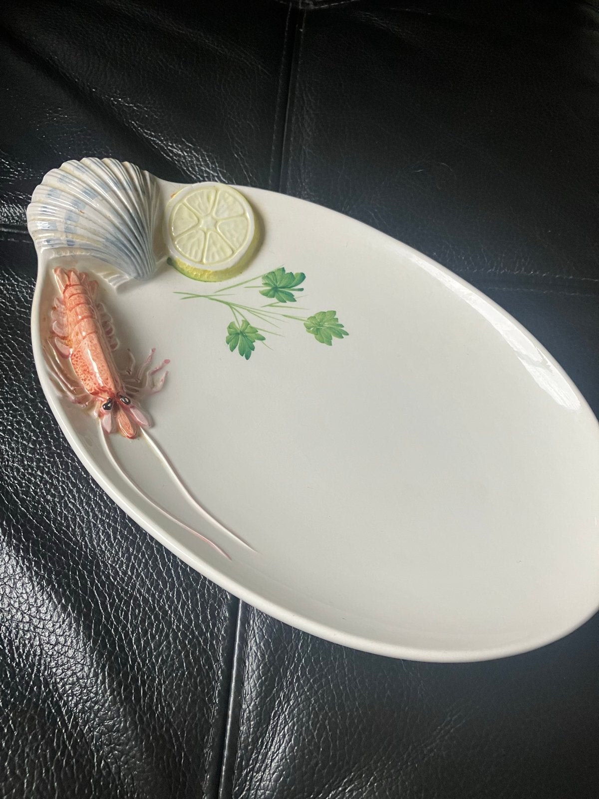 Vintage Italiaanse schaal met zeedecoratie - 33cm, Handbeschilderd, Porselein of Keramiek, Schaal, Ophalen of Verzenden