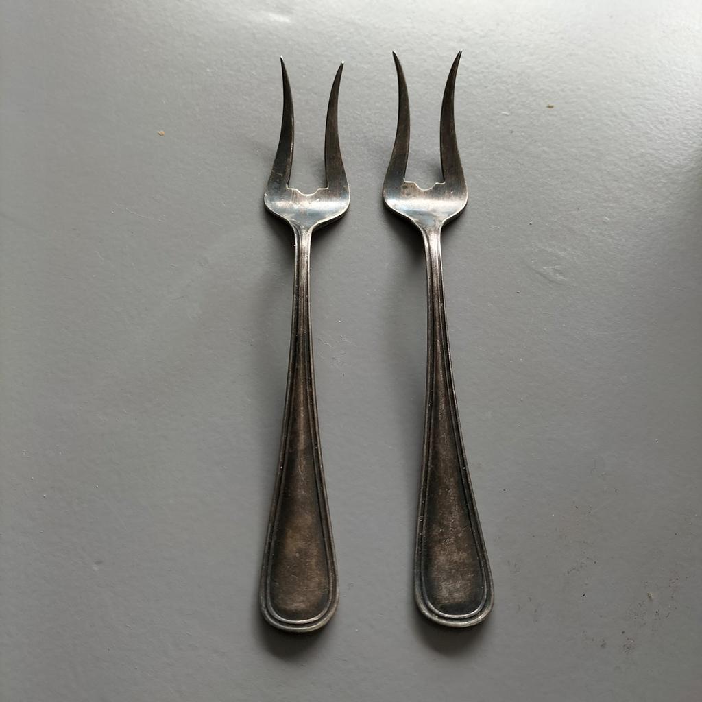 2 antieke vleesvorkjes, Ophalen of Verzenden