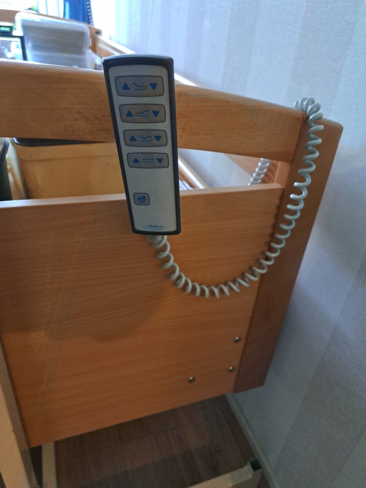Senioren bed, Huis en Inrichting, Slaapkamer | Bedden, Verstelbaar, 90 cm, Eenpersoons, Ophalen of Verzenden