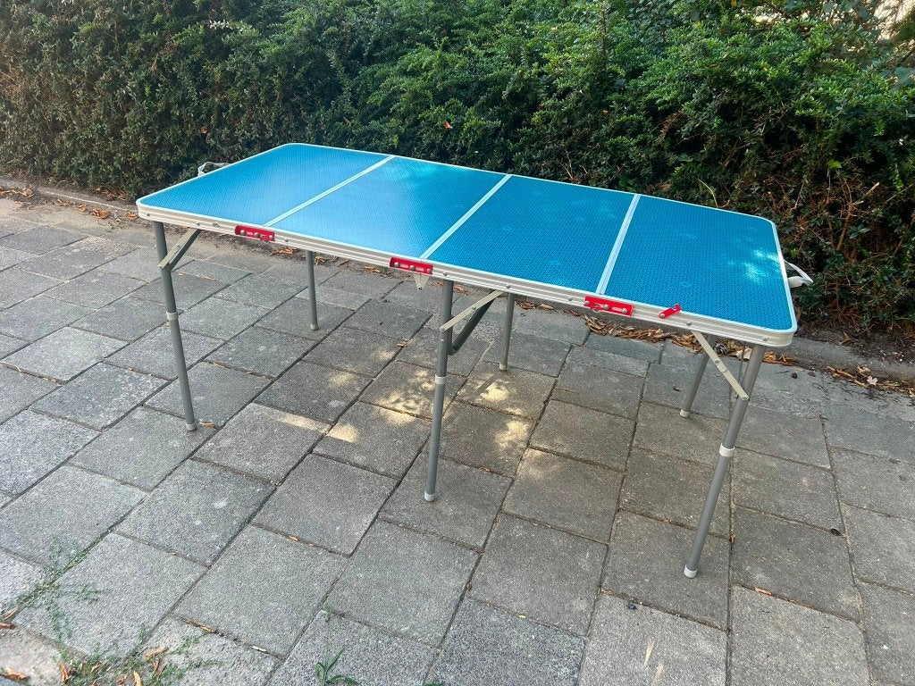 QUECHUA Opklapbare campingtafel 6 tot 8 personen, Ophalen, Zo goed als nieuw, Campingtafel