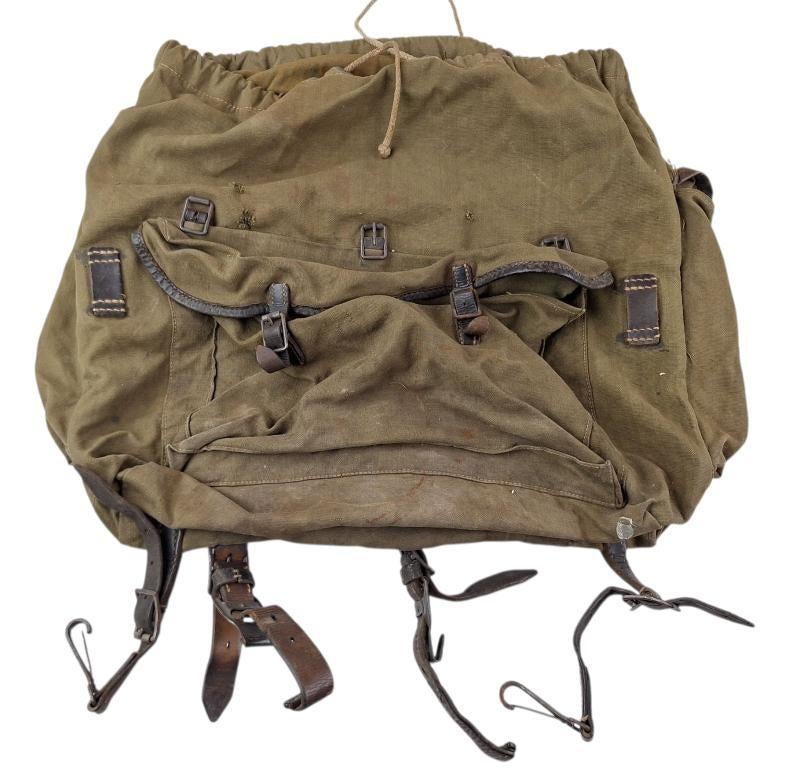 duitse ww2 rugzak hij mist de flap, Ophalen of Verzenden, Duitsland, Overige typen