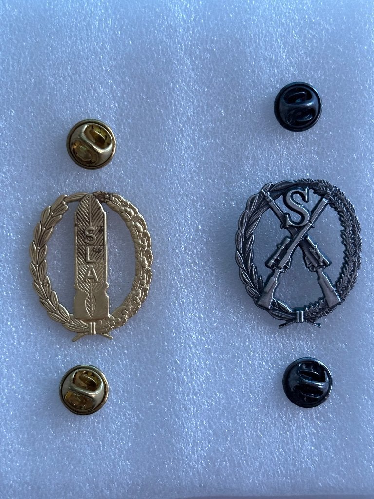 SLA & Sniper insigne. KCT, Verzamelen, Verzenden, Landmacht, Nederland, Kleding of Schoenen