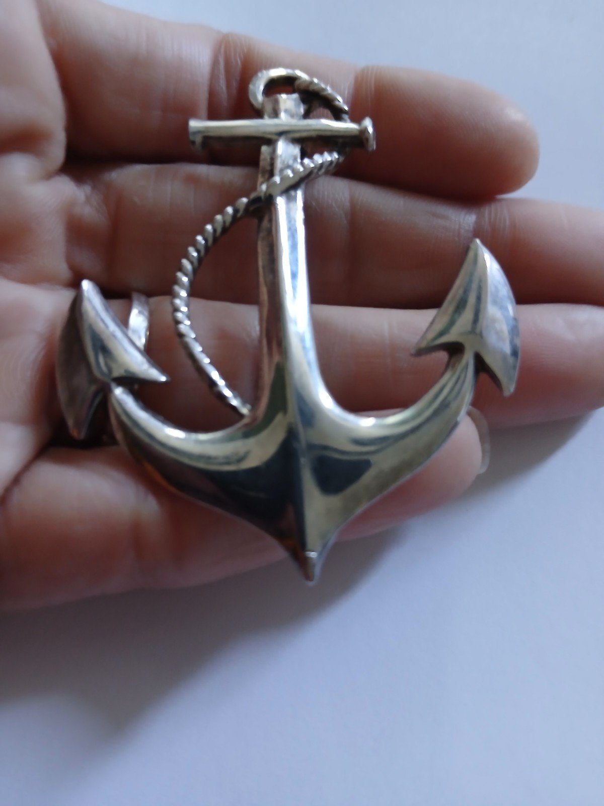 Vintage broche Anker, Ophalen of Verzenden, Zo goed als nieuw, Overige materialen