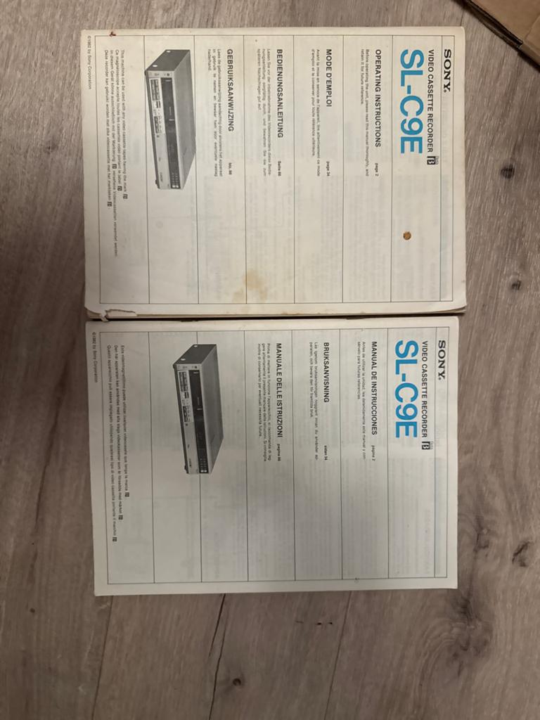 Sony SL-C9E Betamax Videorecorder Gebruiksaanwijzing, Audio, Tv en Foto, Videospelers, Ophalen of Verzenden, Gebruikt, Overige typen