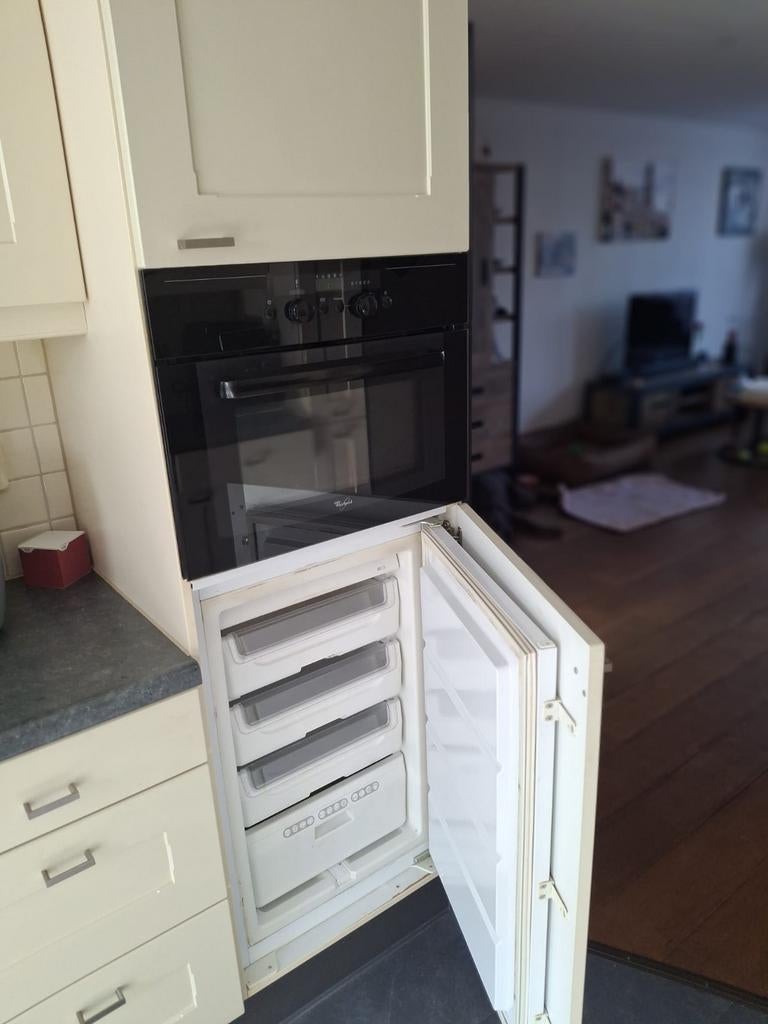 Inbouw vriezer met 3 lades - Zo goed als nieuw, Witgoed en Apparatuur, Vriezers en Diepvrieskisten, Minder dan 60 cm, Ophalen of Verzenden