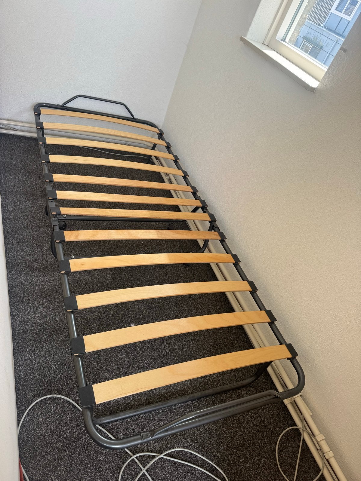 Uitklapbaar bed 80x190 cm - Ideaal voor logees, Ophalen, Gebruikt, Eenpersoons, 190 cm of minder