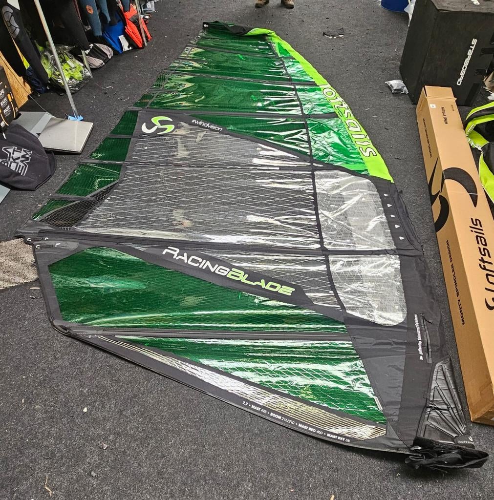 Loftsails Racingblade 7.7 verz mog, Watersport en Boten, Windsurfen, Gebruikt, Onbekend, Ophalen of Verzenden, Loftsails