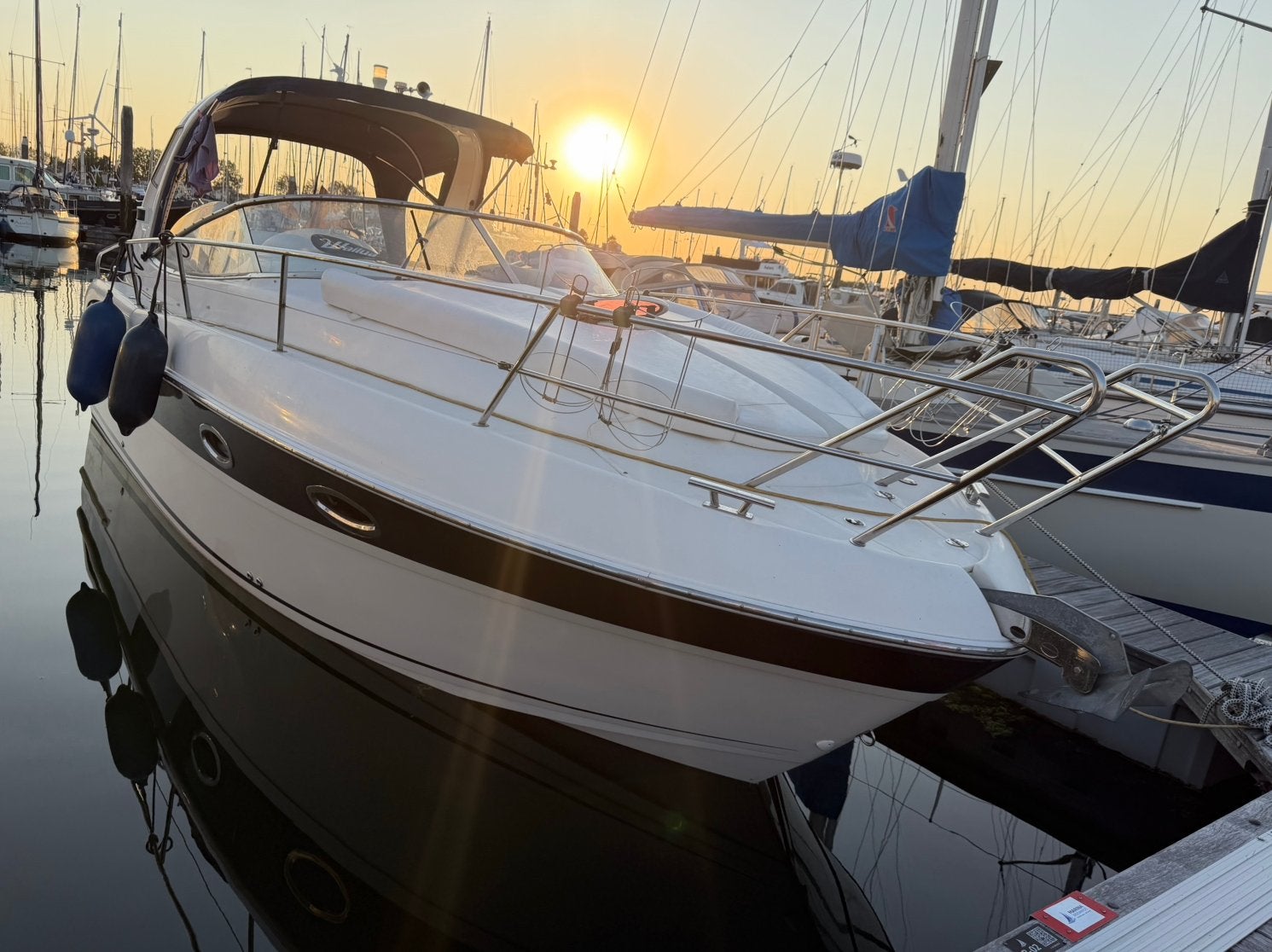 Bavaria 27 Sport. Goed onderhouden, met boeg en hekschroef., Watersport en Boten, Motorboten en Motorjachten, 9 m, Gebruikt, Binnenboordmotor