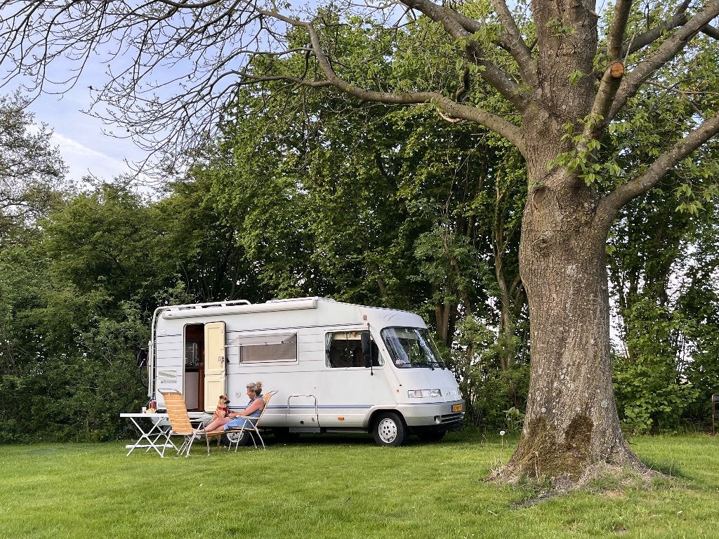 HYMER B544 1998, Caravans en Kamperen, Campers, Integraal, Chemisch toilet, Afzuigkap, Ringverwarming