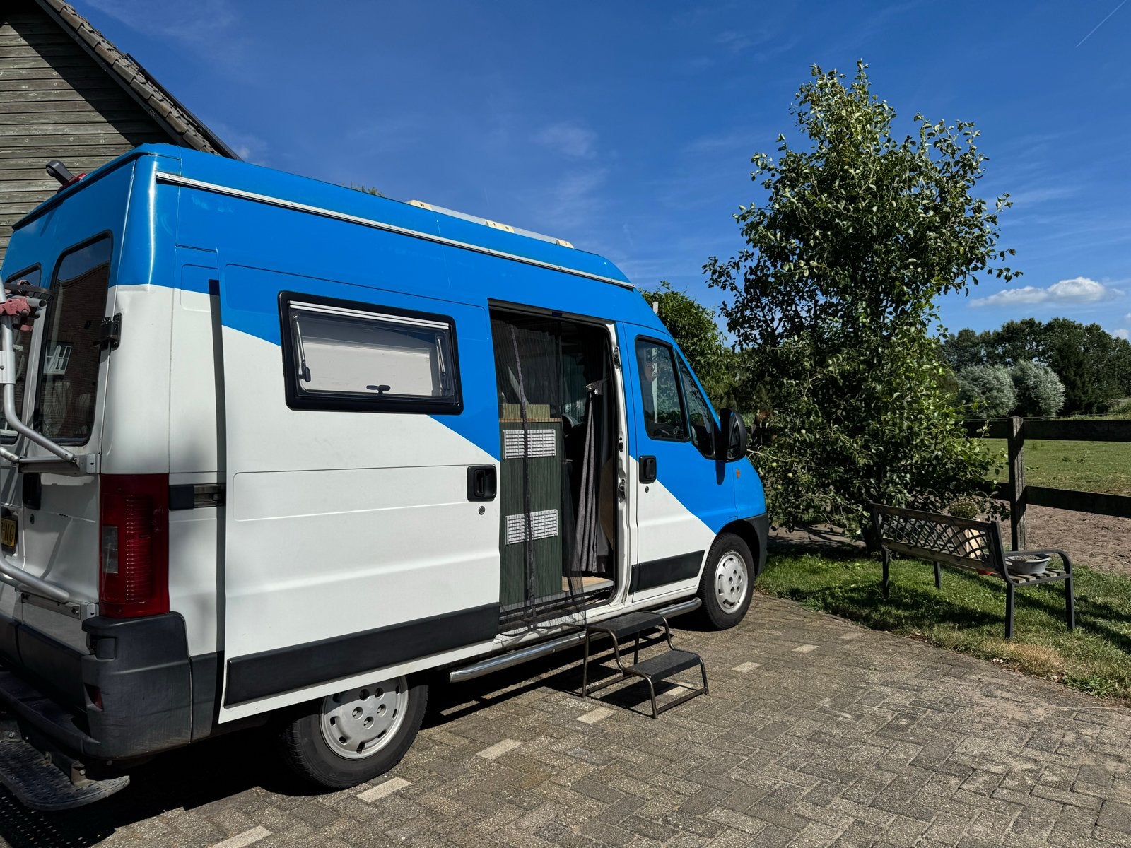 Caravans And Camping Peugeot
