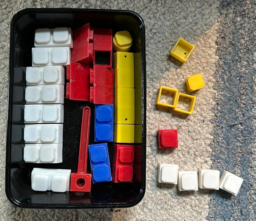 Bambino plastic bouwblokken, Kinderen en Baby's, Speelgoed | Bouwstenen, Ophalen of Verzenden, Gebruikt, Overige merken