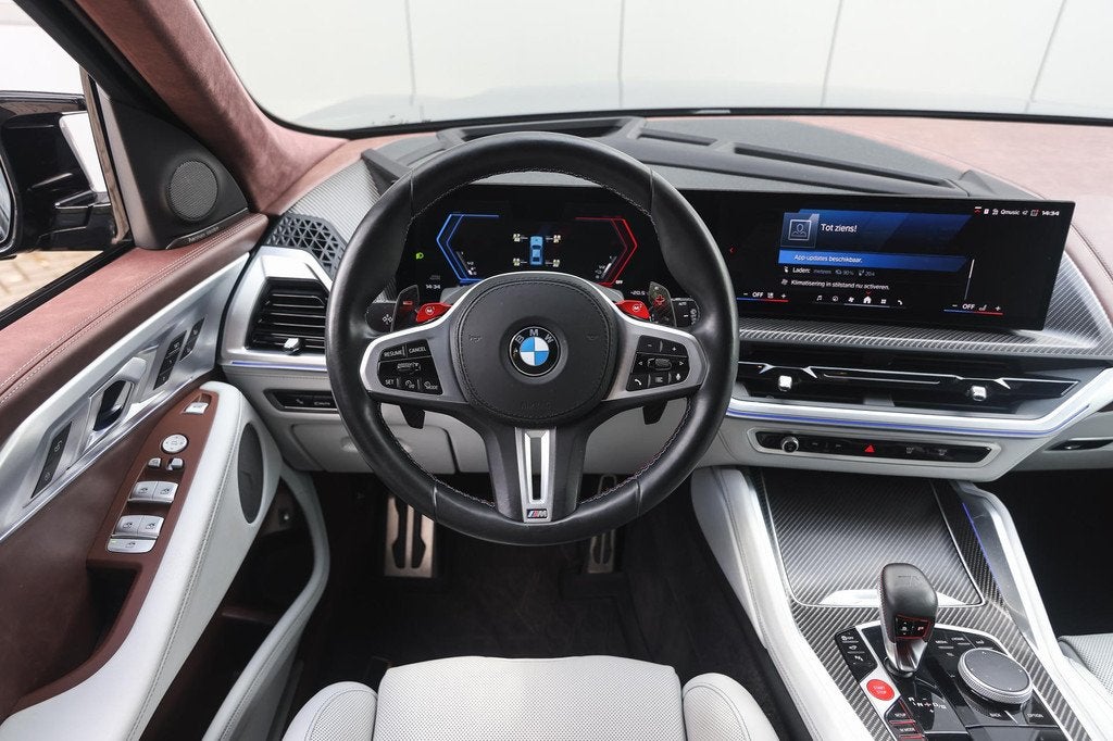 BMW XM PHEV 50e Automaat / Trekhaak / Adaptief M Onderstel P, Auto's, BMW, Gebruikt, Euro 6, Met garantie (alle), Vierwielaandrijving