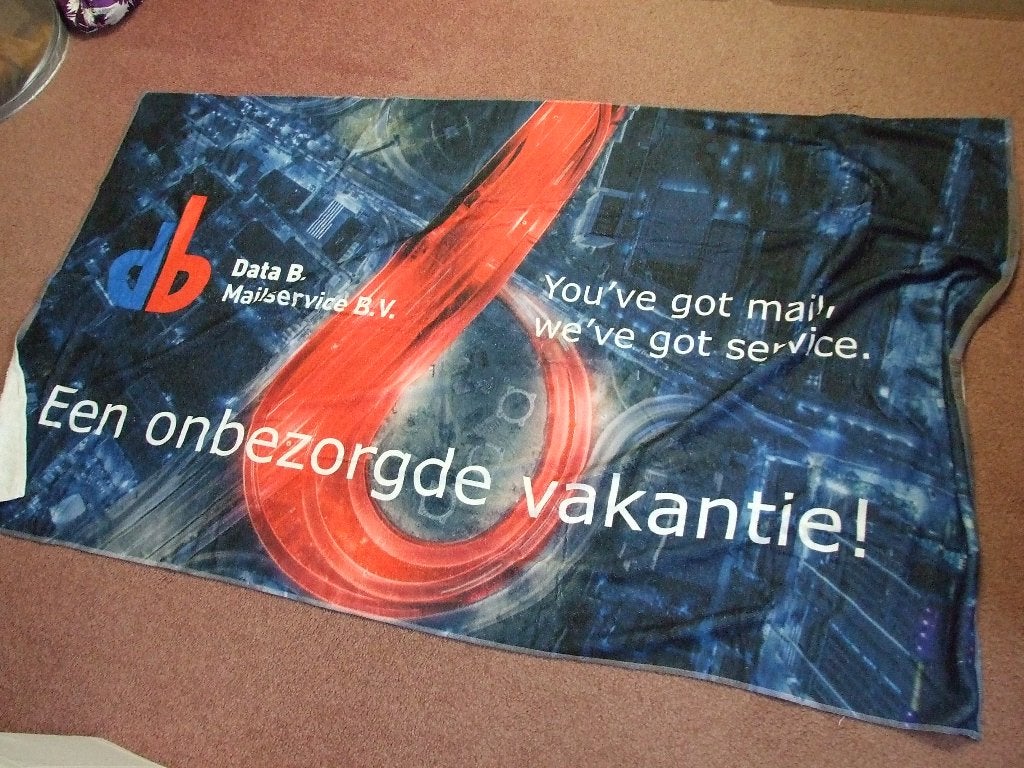 Nieuw groot badlaken strandlaken 100 x 180 cm, Ophalen of Verzenden, Nieuw, Meerkleurig, Badlaken