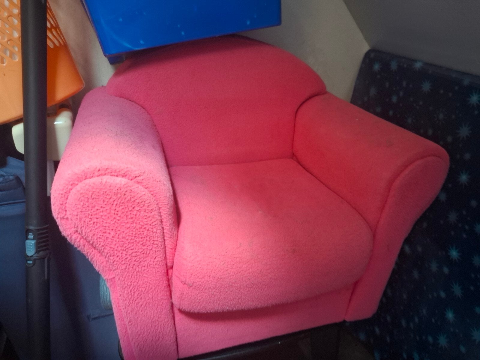 Roze kinderfauteuil voor de kleintjes, Huis en Inrichting, Fauteuils, Ophalen, Minder dan 50 cm, Gebruikt, Minder dan 75 cm