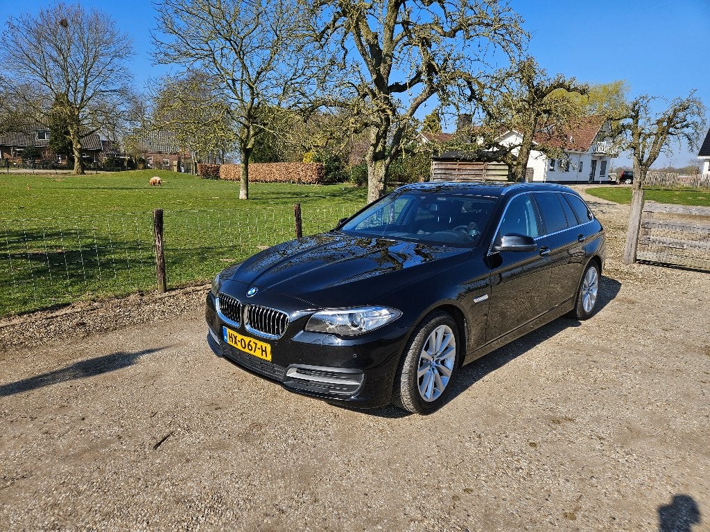 BMW 5-Serie 518d 150pk Aut 2016 Zwart leer navi trekh, Auto's, BMW, Particulier, 5-Serie, ABS, Airbags, Airconditioning, Alarm
