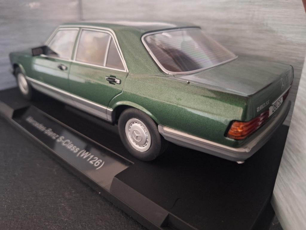 Mercedes Benz S Klasse W126 1979
Schaal 1:18, Hobby en Vrije tijd, Modelauto's | 1:18, Overige merken, MCG, Nieuw, Ophalen of Verzenden