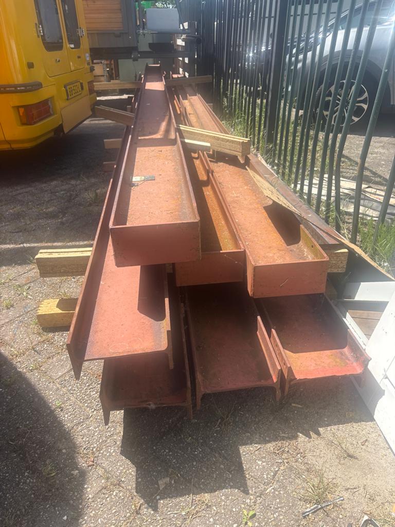 Gebruikte Stalen IPE 240 Balken - 4 stuks, ca. 8 meter, Ophalen, Gebruikt, IJzer