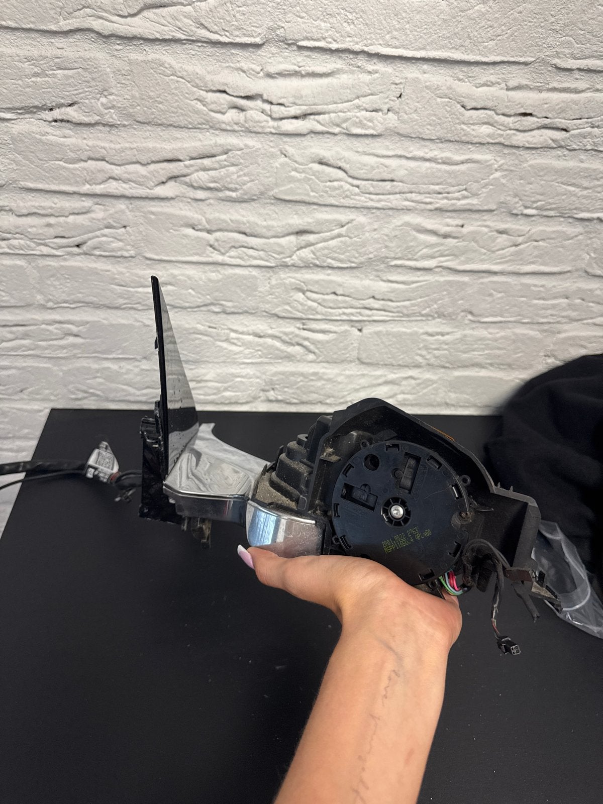 Foto 4 van Tesla Model 3 Rechter Spiegel - Gebruikt