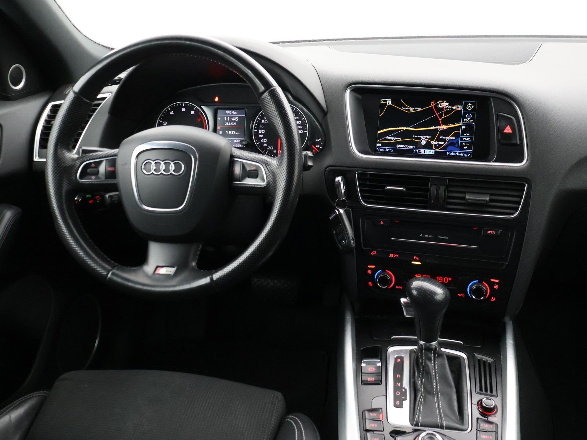 Audi Q5 2.0 TFSI 211 PK QUATTRO S-LINE + BANG & OLUFSEN | TR, Automaat, Zwart, 4 cilinders, Leder en Stof