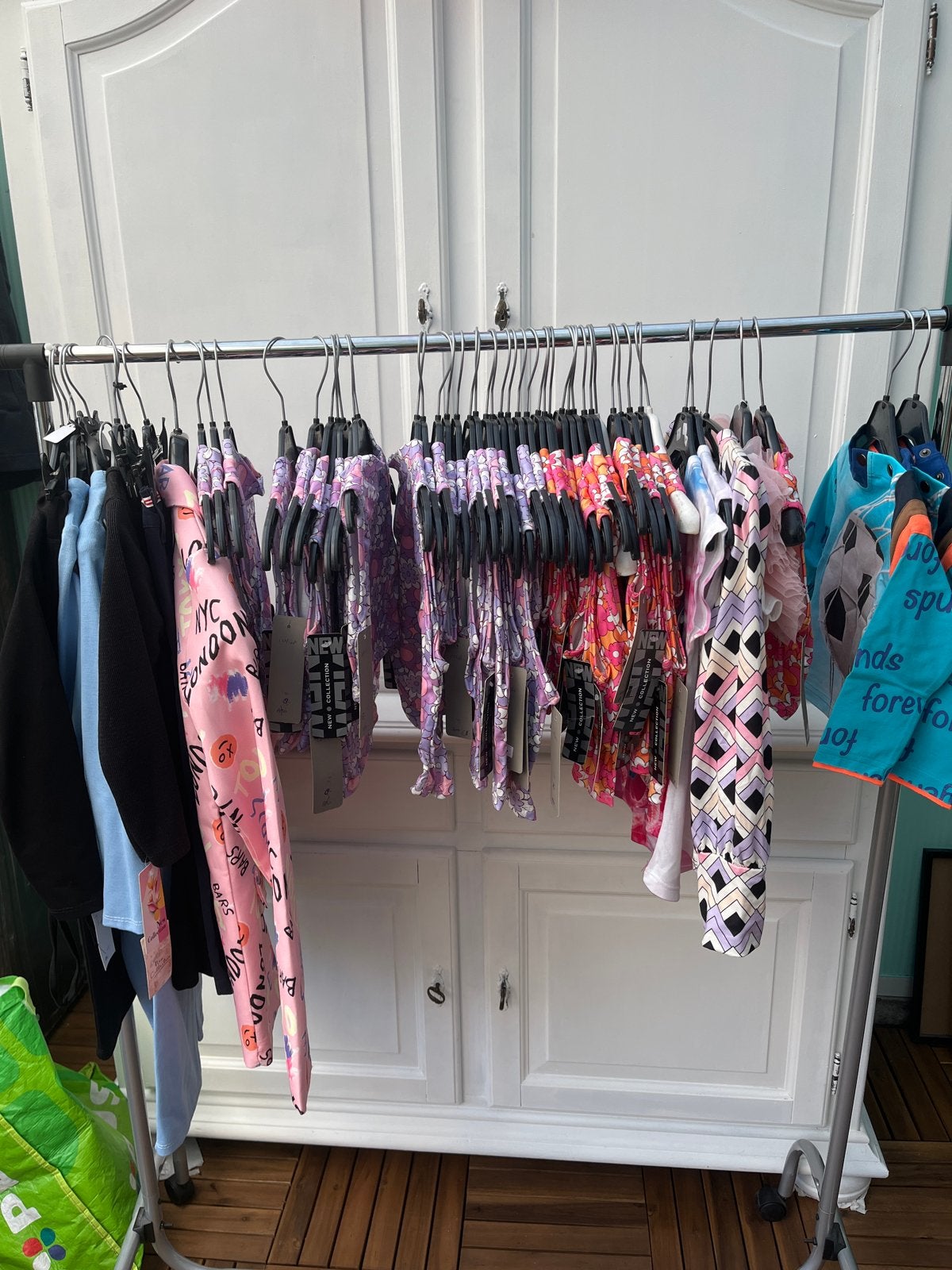 Partij nieuwe kinderkleding - 55 stuks, Ophalen of Verzenden, Nieuw, Overige maten