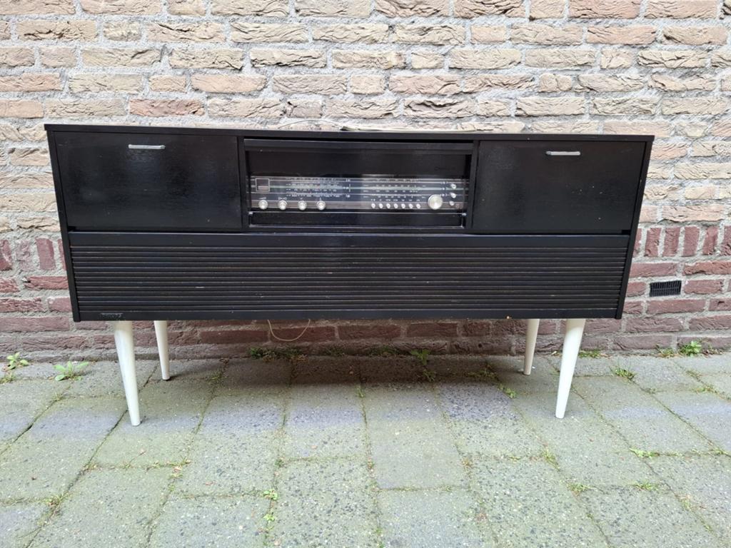 Retro audio meubel jaren 70 vintage brocante Philips radio, Antiek en Kunst, Antiek | Tv's en Audio, Ophalen