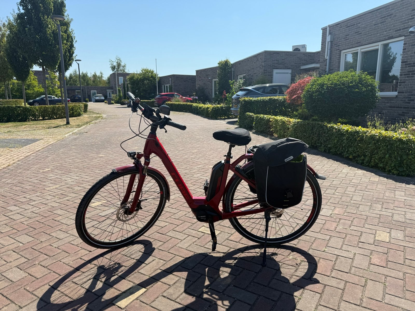 Cube E-bike met Bosch PowerPack 500 en fietstassen, Gebruikt, Ophalen of Verzenden, 51 tot 55 cm, Cube