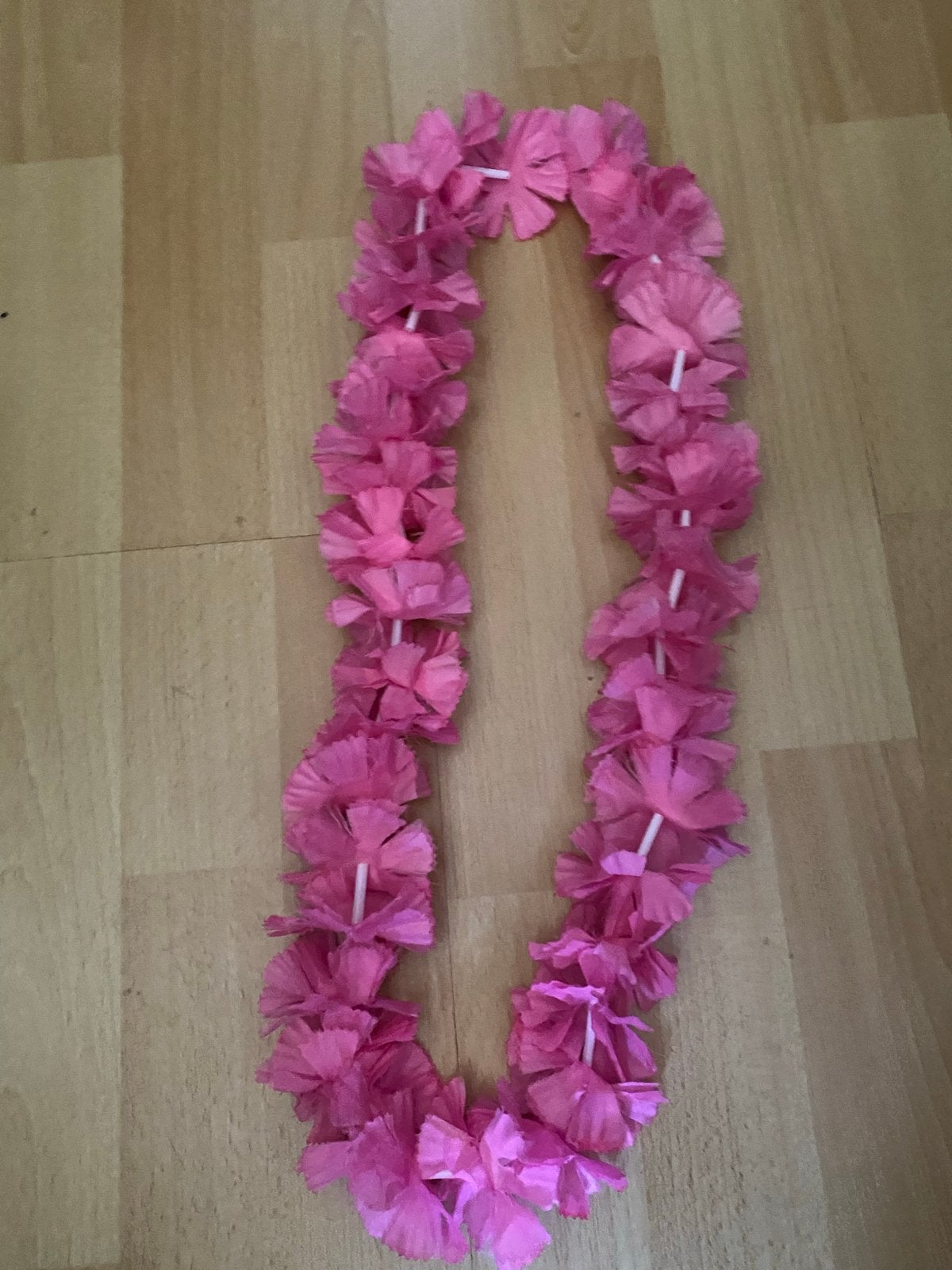 Roze Hawaï Slinger - Feestelijke Bloemenketting, Ophalen of Verzenden, Nieuw, Feestartikel, Overige