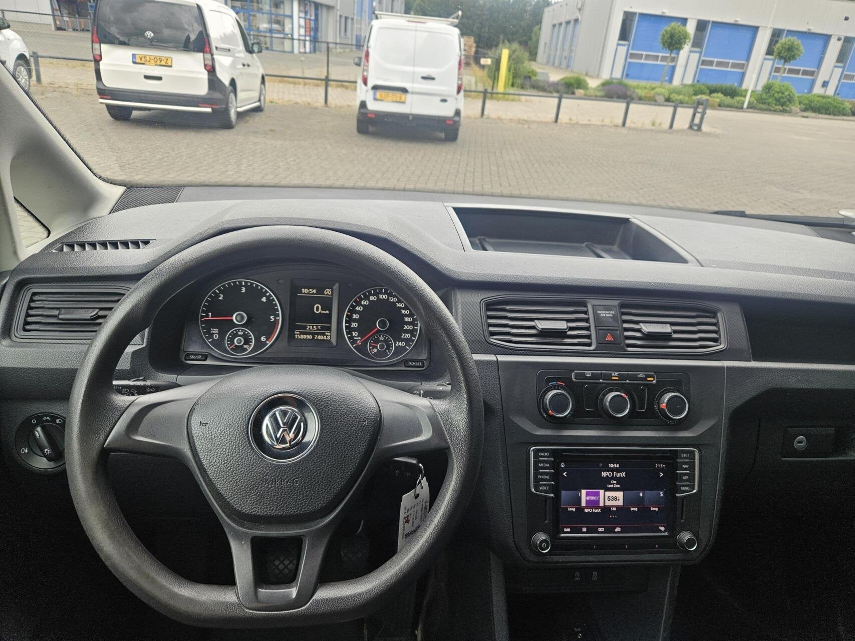 Volkswagen Caddy 2.0 TDI Airco Cruise Trekhaak 100% onderhou, 4 cilinders, Volkswagen, Origineel Nederlands, Bedrijf