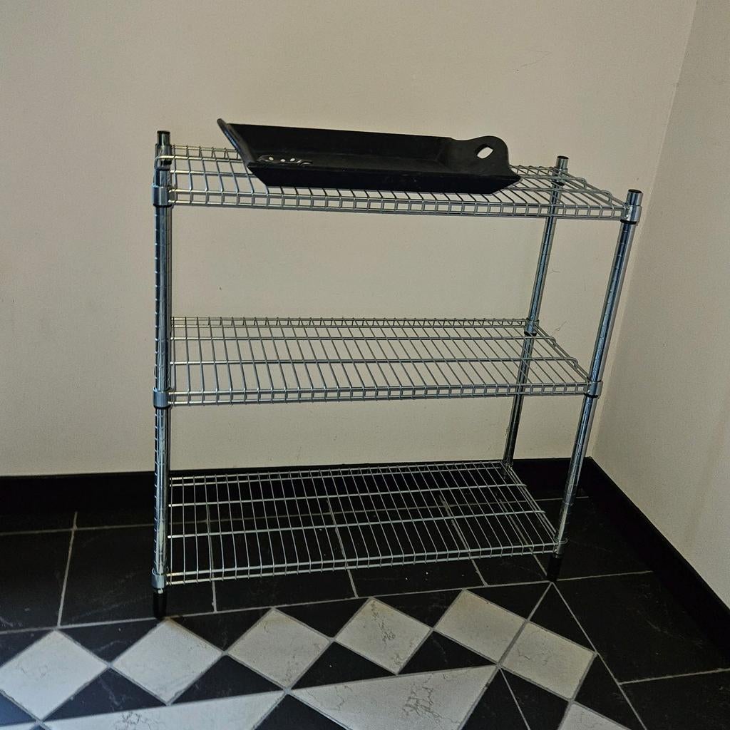 Metalen rek (ikea), Ophalen, Zo goed als nieuw