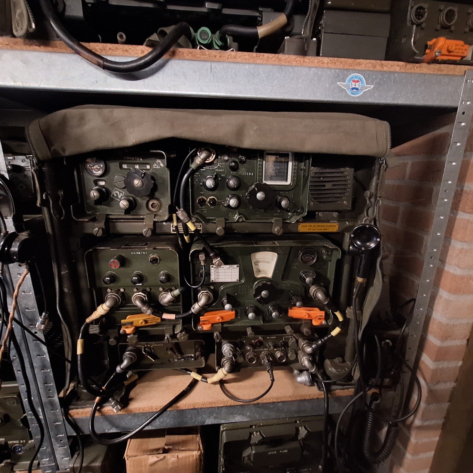Vintage Militaire Radio Apparatuur Set, Ophalen, Gebruikt, Zender en Ontvanger