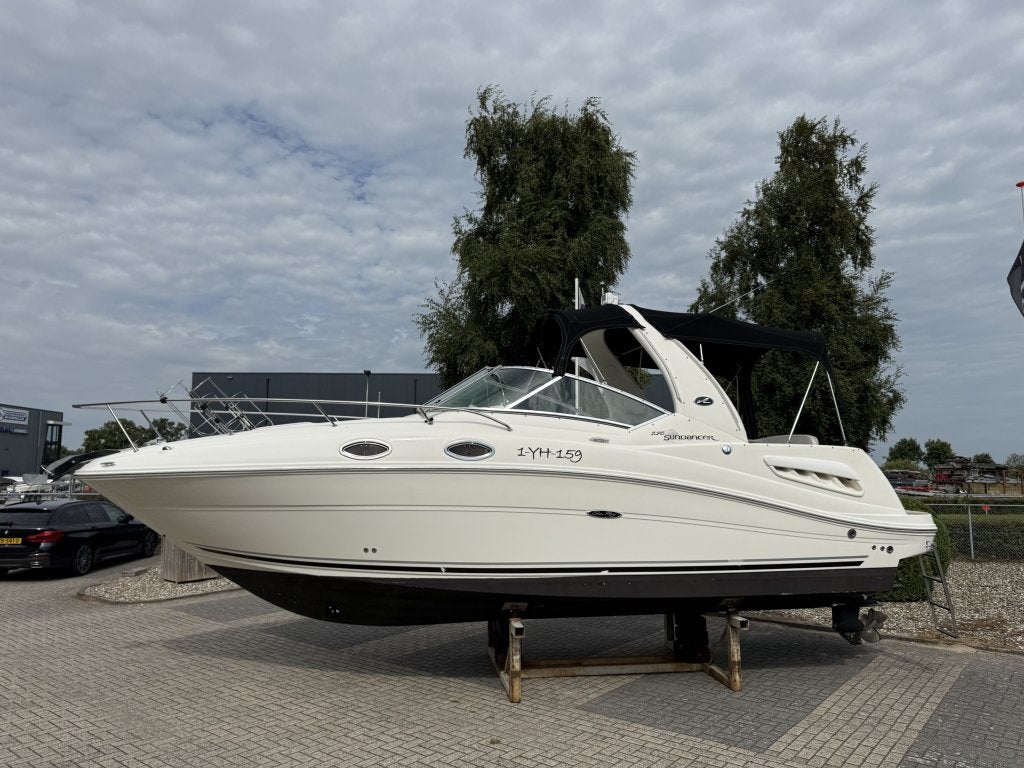 Searay Sundancer 275 | 300pk | Sportief, luxe, comfort !, Watersport en Boten, Overige merken, 9 m, Gebruikt, Binnenboordmotor
