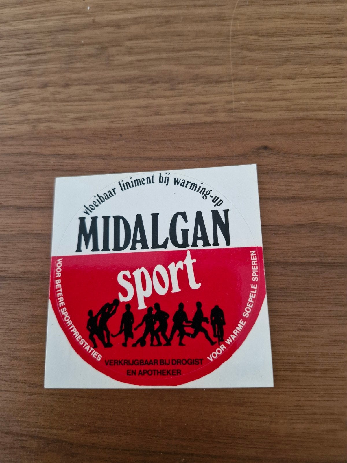 10675 Vintage Midalgan Sport Sticker - Vloeibaar Liniment, Ophalen of Verzenden, Gebruikt