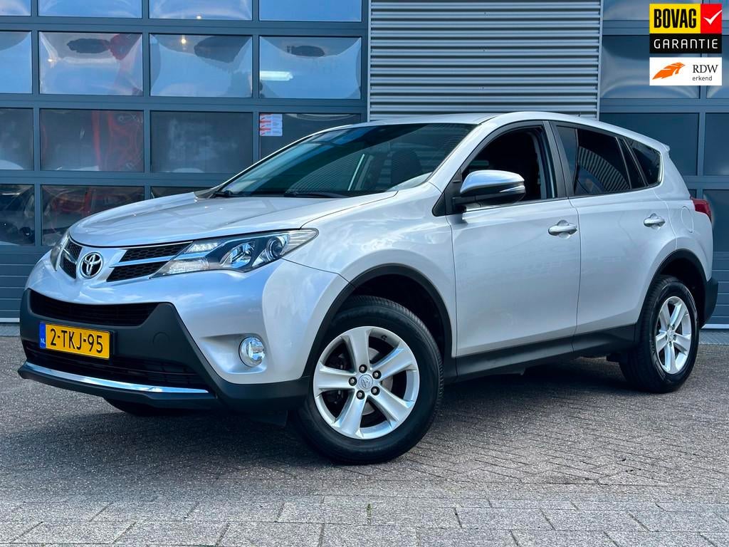 Toyota RAV4 2.0 Dynamic 4WD | Navi | CRUISECR | Camera, Auto's, Toyota, Automaat, Euro 5, Stof, Gebruikt