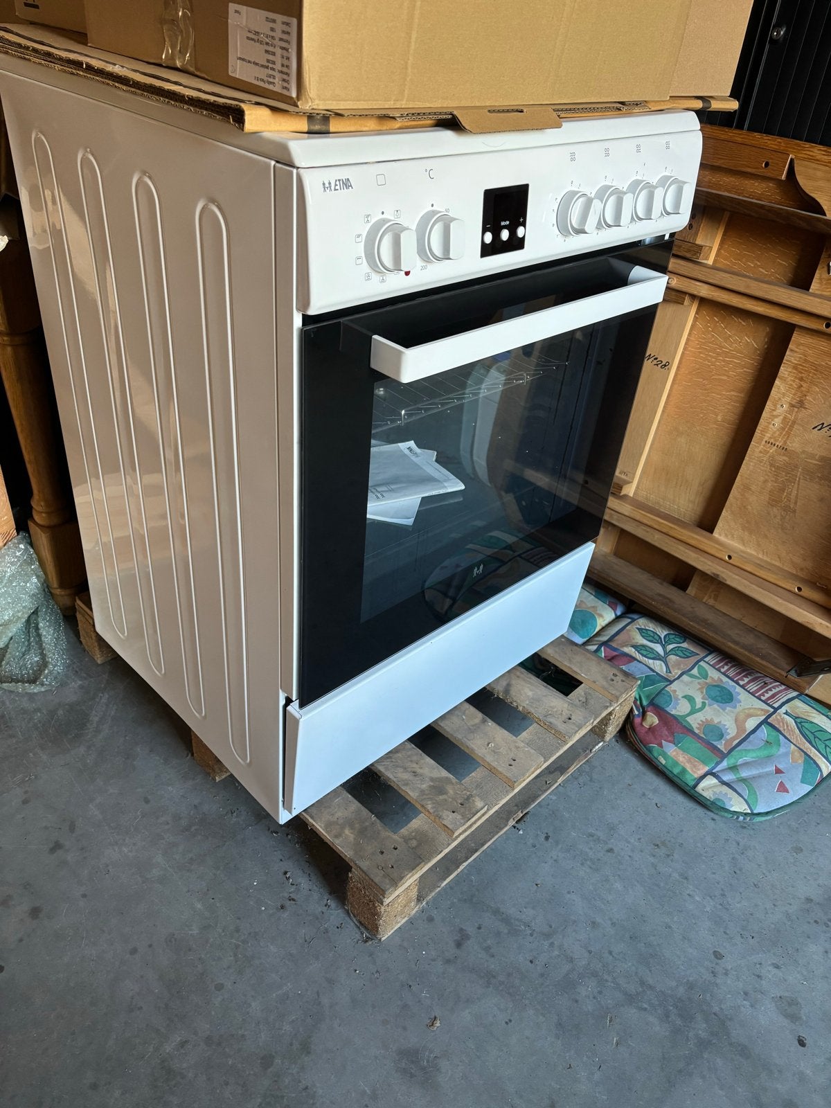Etna RIV760WIT - Nieuwstaat, Ophalen, Oven, Zo goed als nieuw, 55 tot 60 cm