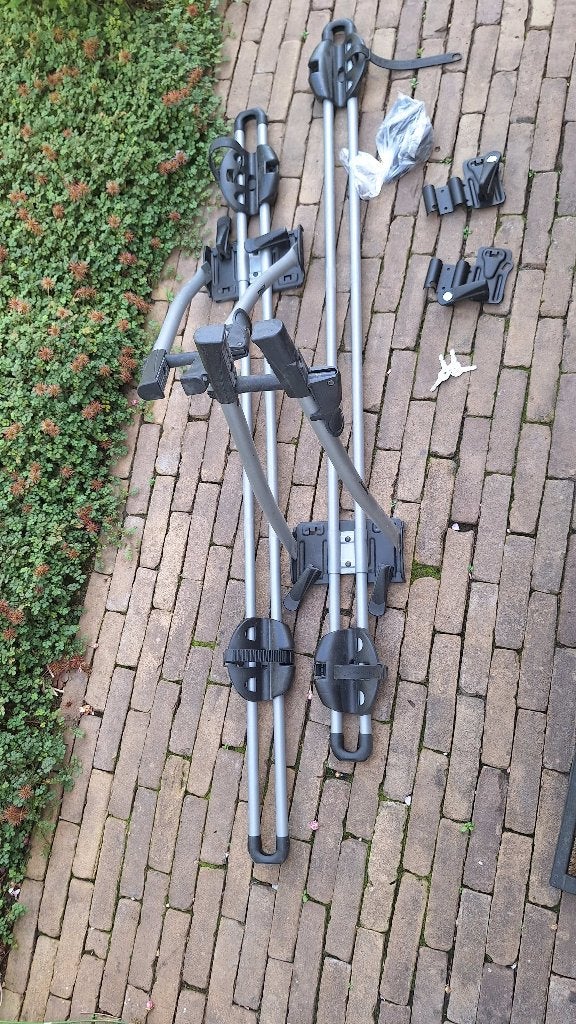 Thule Fietsendrager (dak), Ophalen, 2 fietsen, Gebruikt, Dakdrager
