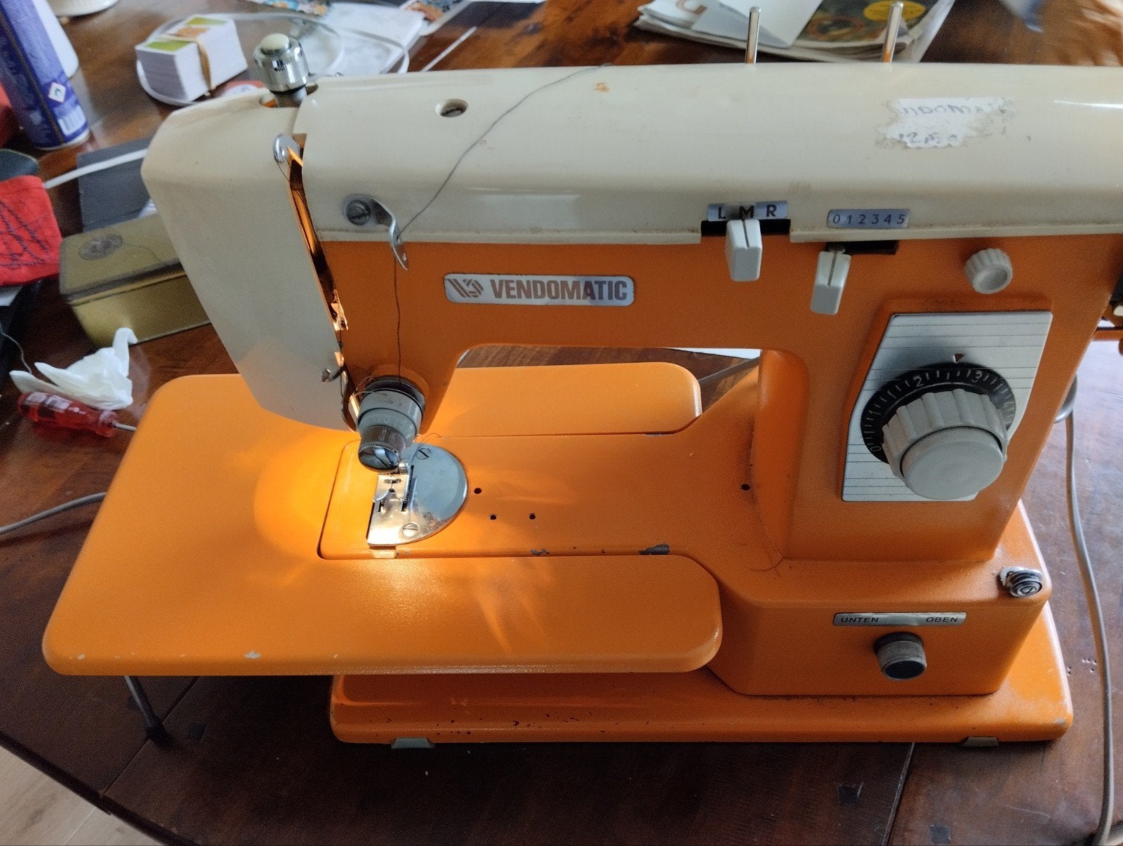 Naaimachine Vendomatic, Hobby en Vrije tijd, Naaimachines en Toebehoren, Ophalen of Verzenden, Gebruikt, Naaimachine, Overige merken