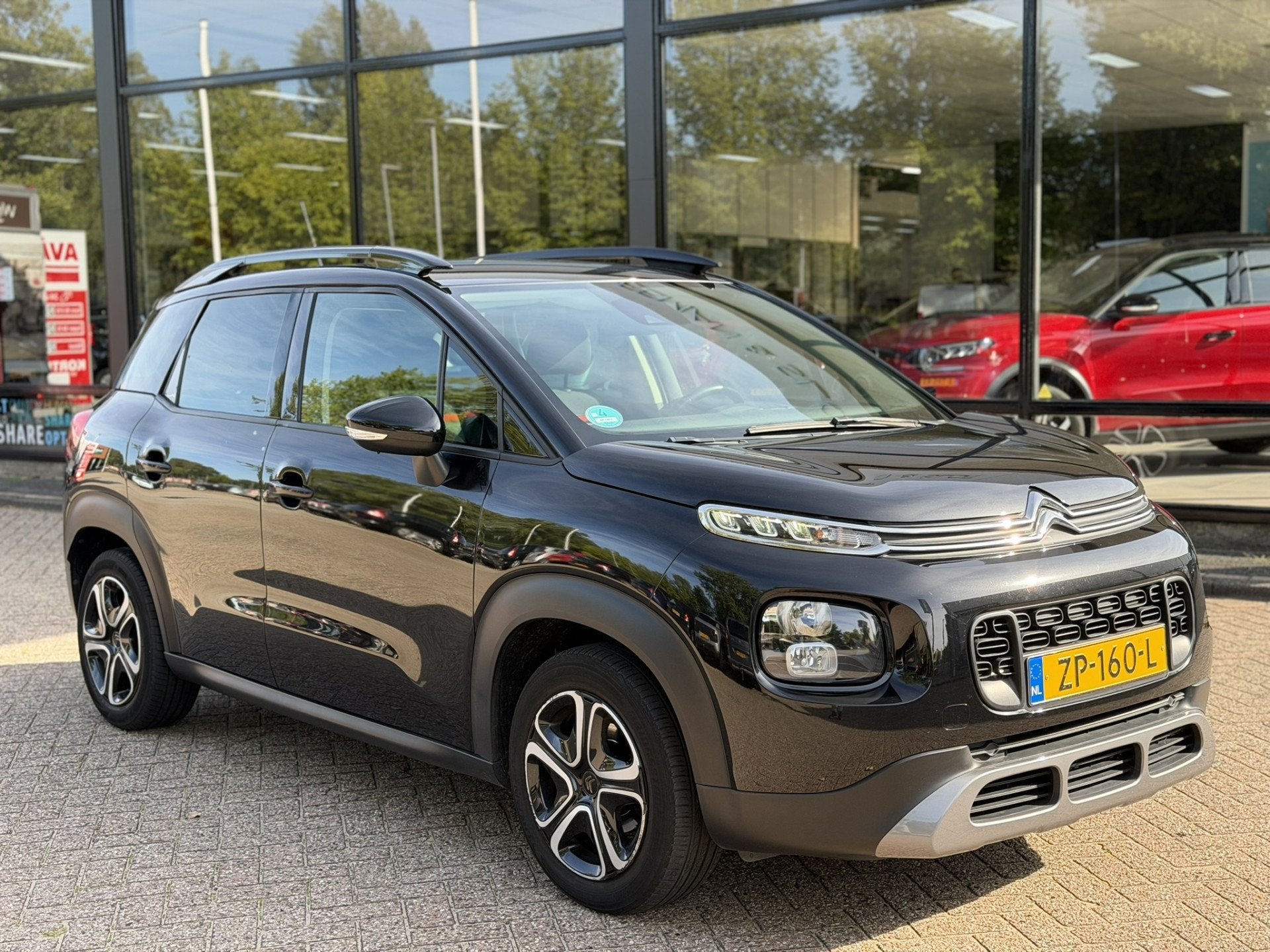 Citroën C3 Aircross 83pk Feel Navigatie | Trekhaak | HoogeZ, Voorwielaandrijving, Gebruikt, 1199 cc, Origineel Nederlands