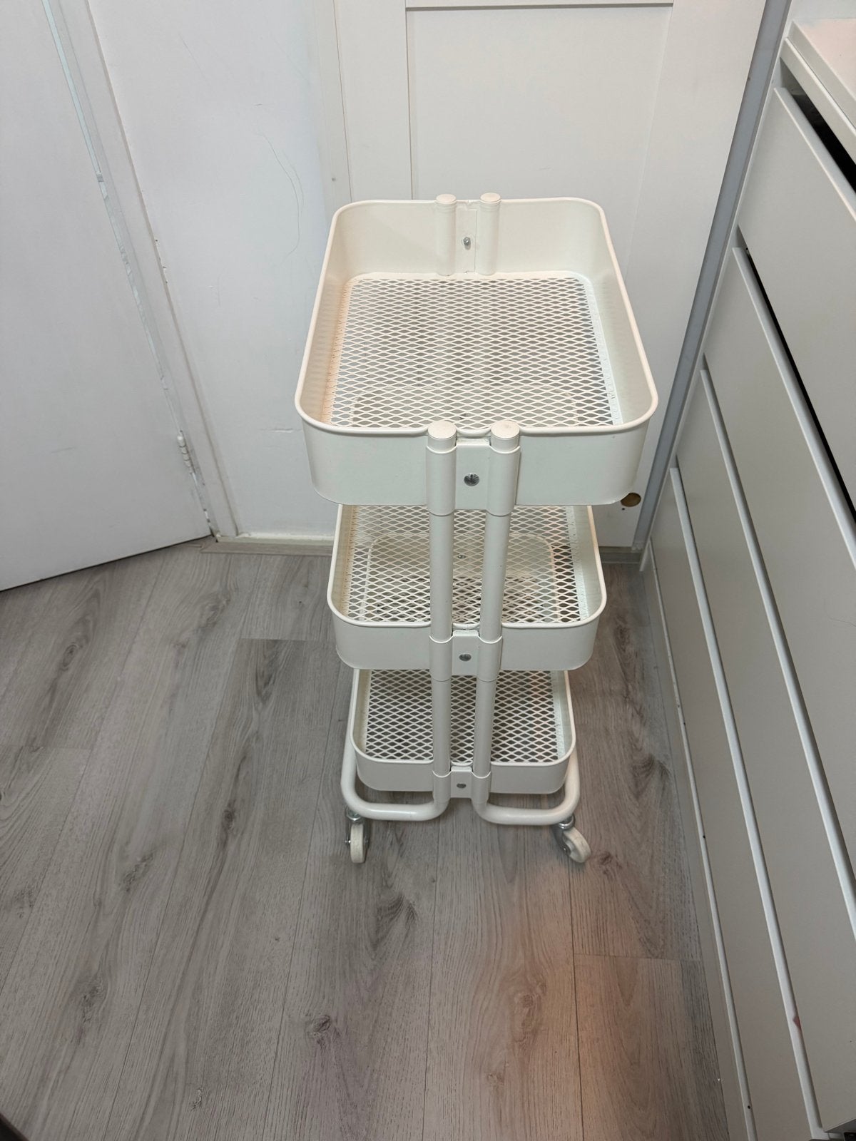 IKEA RÅSKOG Roltafel - Wit, 35x45x77 cm, Ophalen, Gebruikt, Wit, Metaal