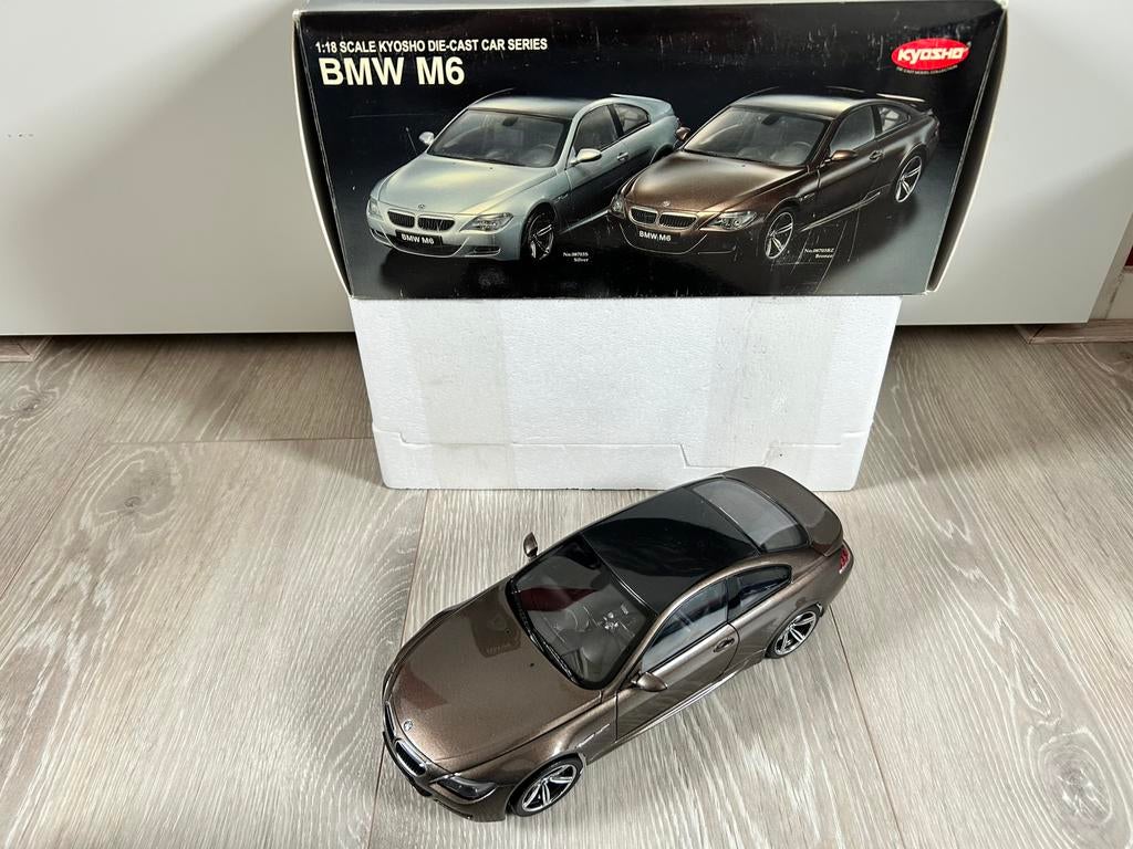 1:18 Kyosho BMW M6 Bronze In originele doos, Hobby en Vrije tijd, Modelauto's | 1:18, Ophalen of Verzenden, Zo goed als nieuw