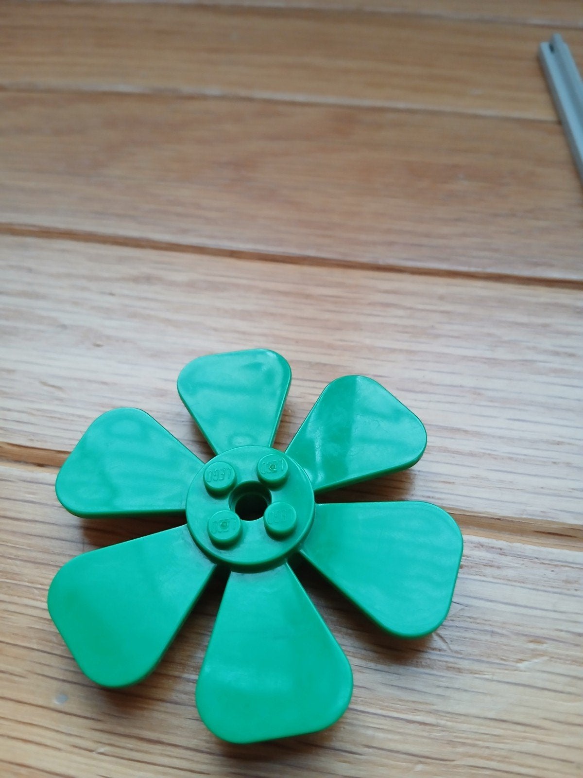 LEGO 30078 groene 6-blads propeller / ventilator 8x8, Ophalen of Verzenden, Overige materialen