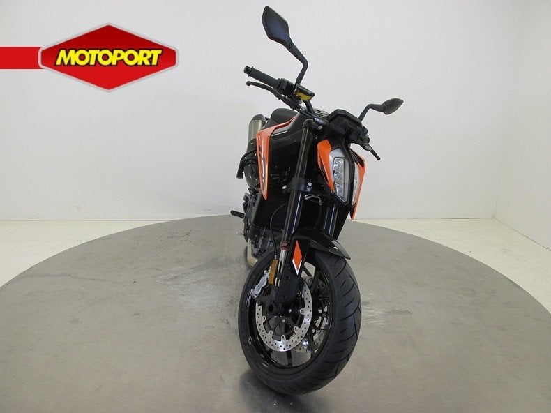 KTM 790 DUKE L (bj 2024), Bedrijf, Achterbroek 11 - unit 8
6596 MP  Milsbeek, NL, Info@ktm.nl, Naked bike