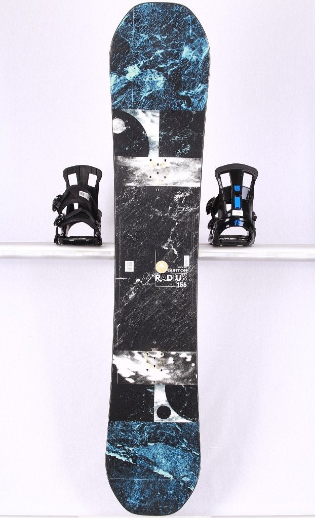 155 snowboard BURTON RADIUS, black/ light blue, Sport en Fitness, Verzenden, Gebruikt, Board