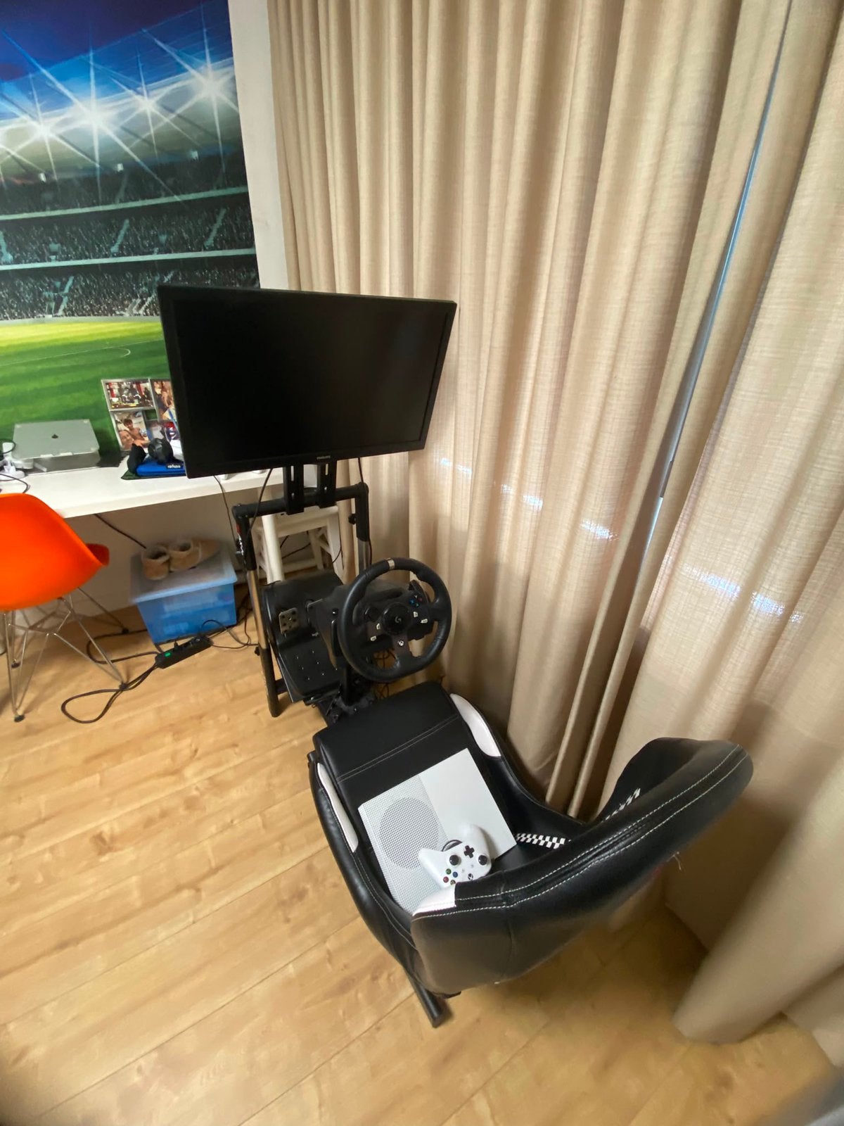 Game Seat + logitech G29 compleet+ Xbox One, Ophalen, 1 speler, Racen en Vliegen, Zo goed als nieuw